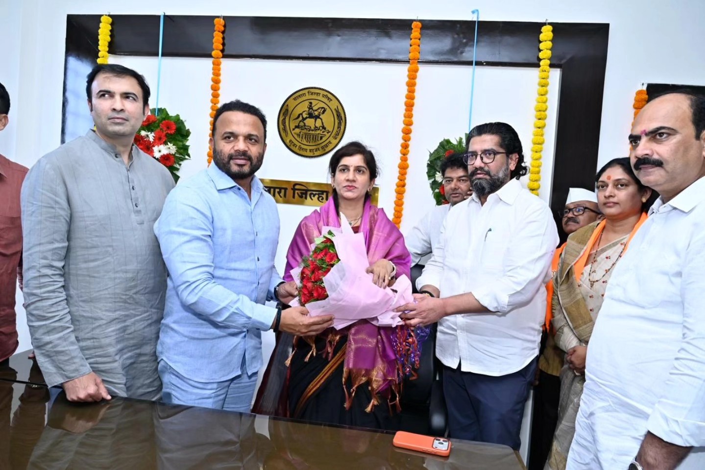 SATARA ZP :सातारा जिल्हा परिषदेत भाजपने केला विरोधकांचा करेक्ट कार्यक्रम; राष्ट्रवादी फोडून चारही सभापती पदांवर कब्जा!