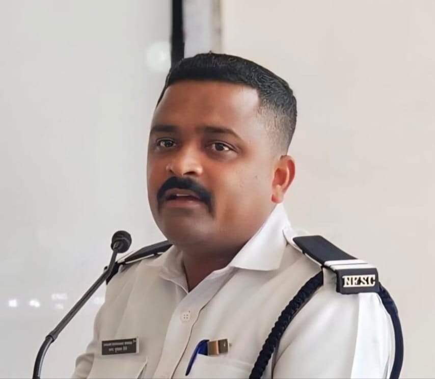 ठाण्याच्या गावदेवी मार्केटमध्ये अग्नितांडव, नागरिकांना वाचवताना बिचुकलेच्या जवानाचे बलिदान