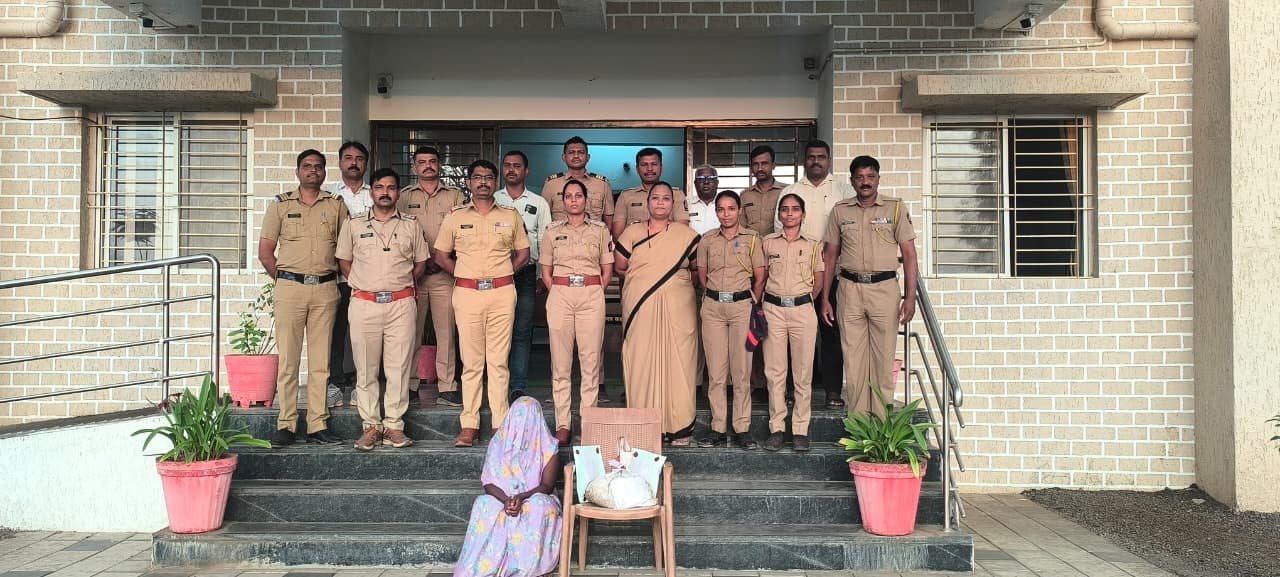 Satara Police Raid वाठार पोलिसांची धडाकेबाज कारवाई! गांजा विकताना महिला जेरबंद; २३ हजारांचा गांजा जप्त