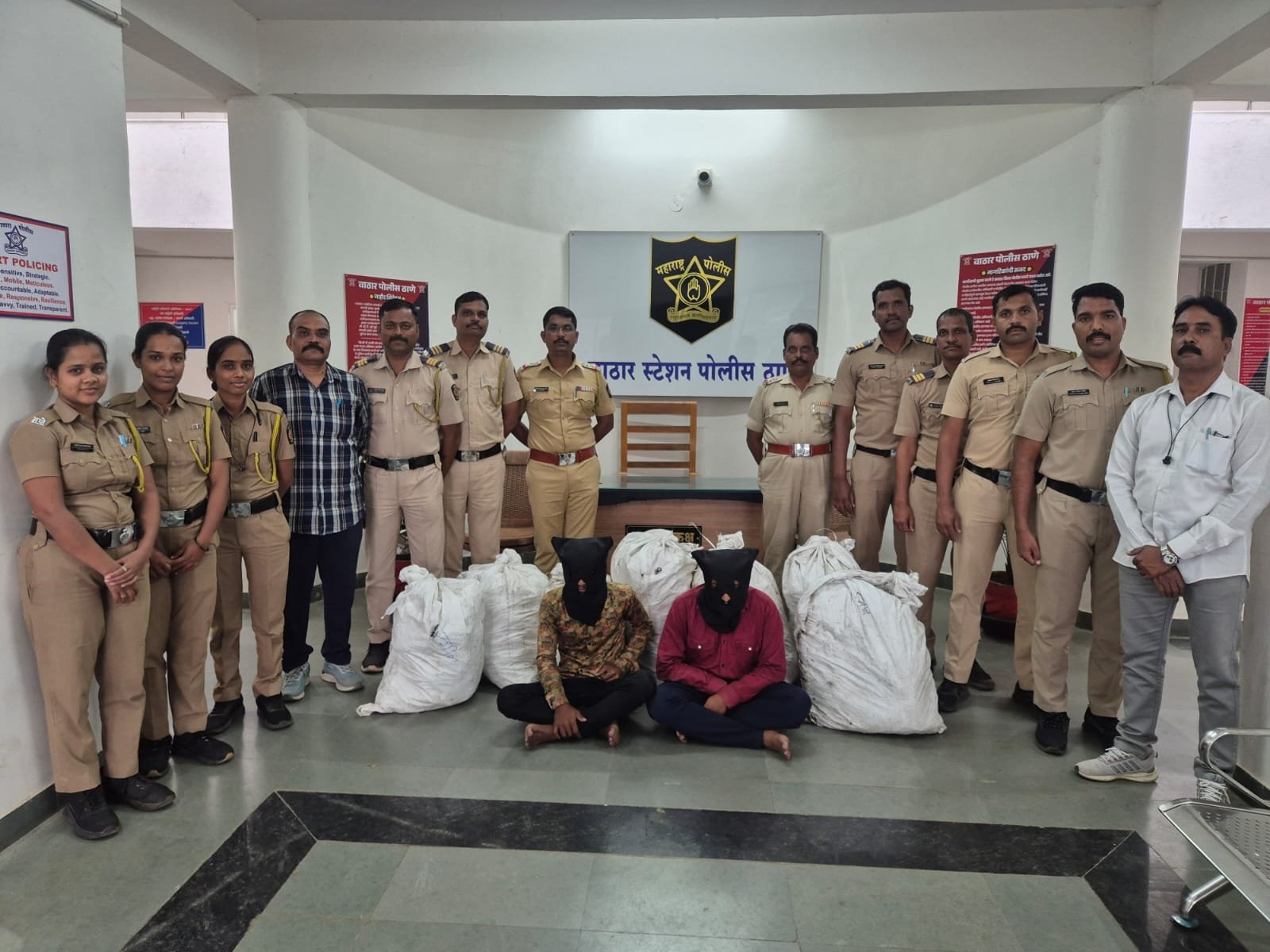 Wathar Police Action Koregaon Satara: डीपी फोडून तांब्याच्या तारा लांबवणारी टोळी वाठार पोलिसांच्या जाळ्यात; २ लाखांचा मुद्देमाल जप्त अन् ७ गुन्ह्यांची उकल!